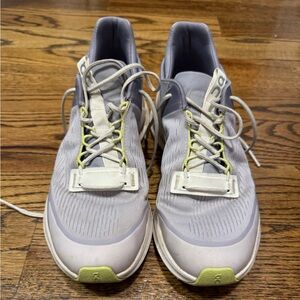 On Running Cloudnova Flux-Fade/Moon